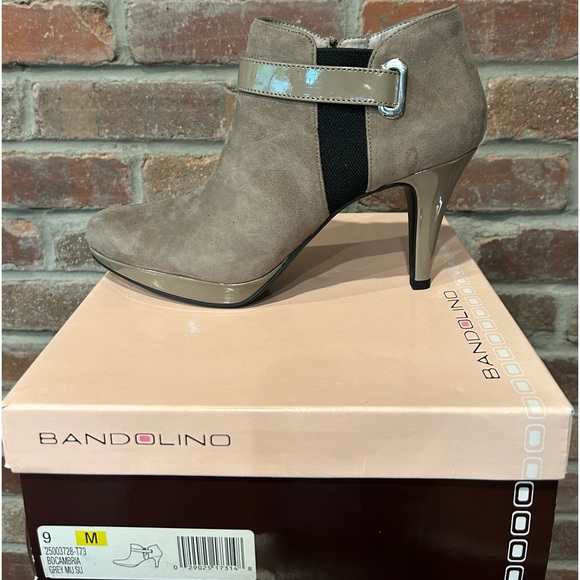 Bandolino Ankle Boots - Picture 5 of 8